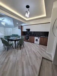 3-комнатная квартира − 65 м², 9/9 этаж