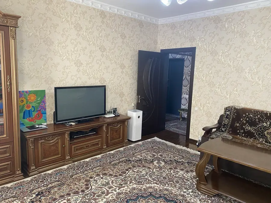 Продается 3-комнатная квартира − 68 м²