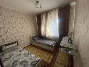 3-комнатная квартира − 90 м², 2/5 этаж
