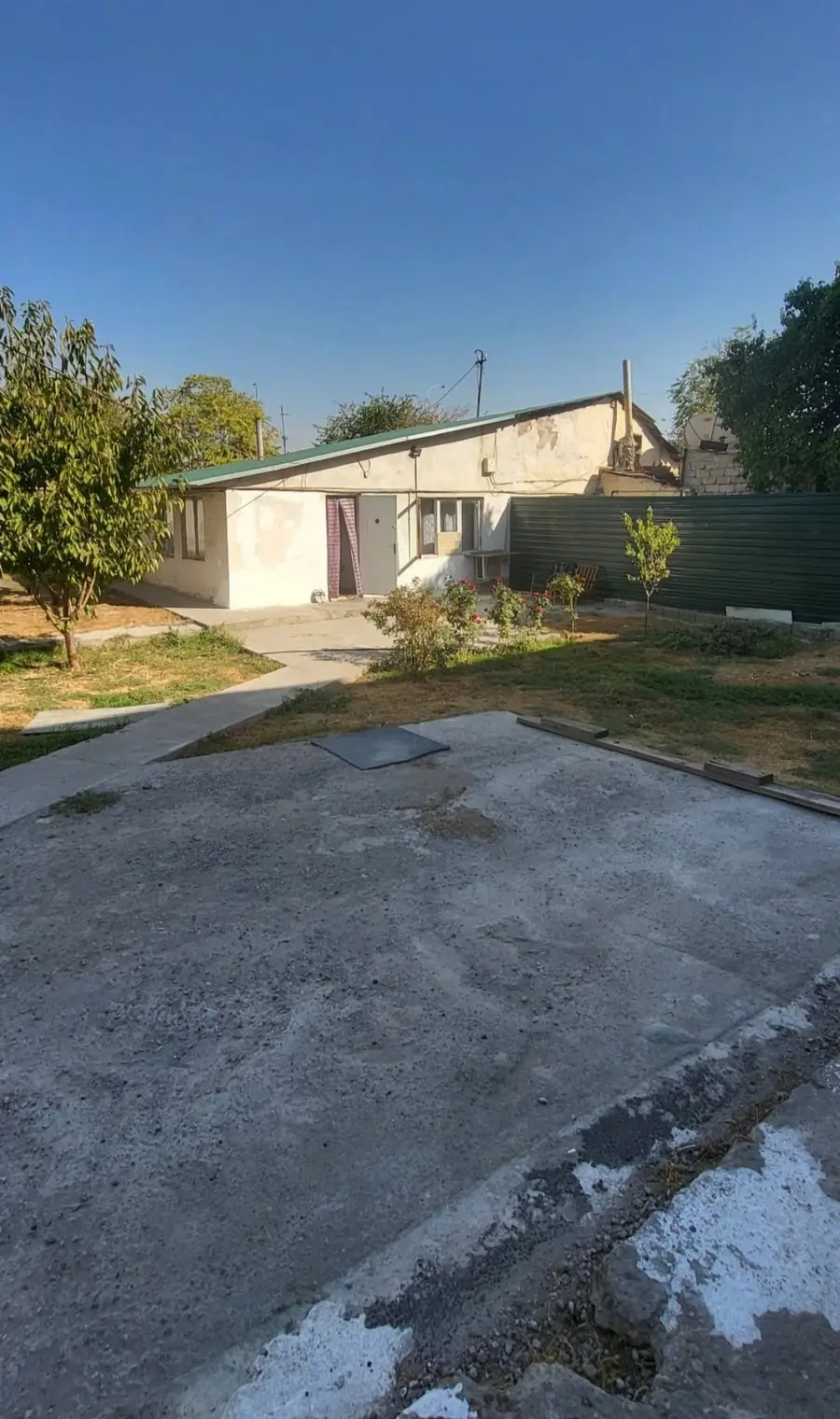 Продается участок − 4.4 сот.