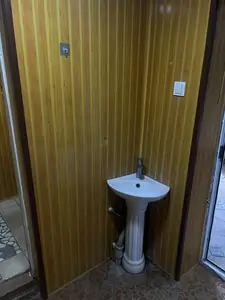 Сдается 1-этажный дом − 150 м²
