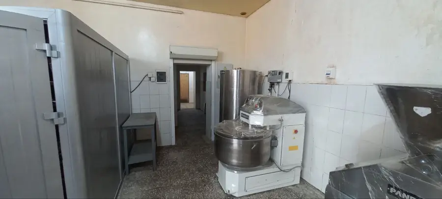 Tayyor biznes sotiladi