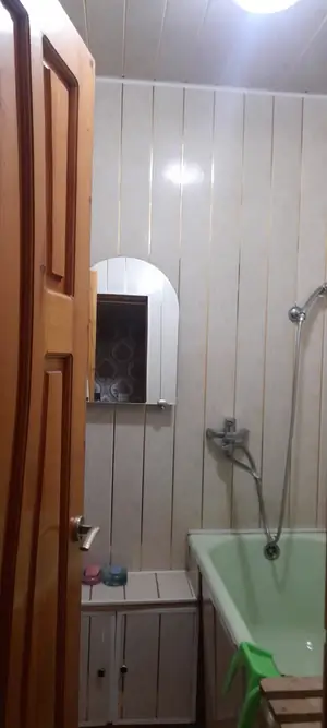 2 xonali kvartira sotiladi − 56 m²