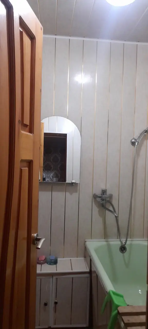 2 xonali kvartira sotiladi − 56 m²
