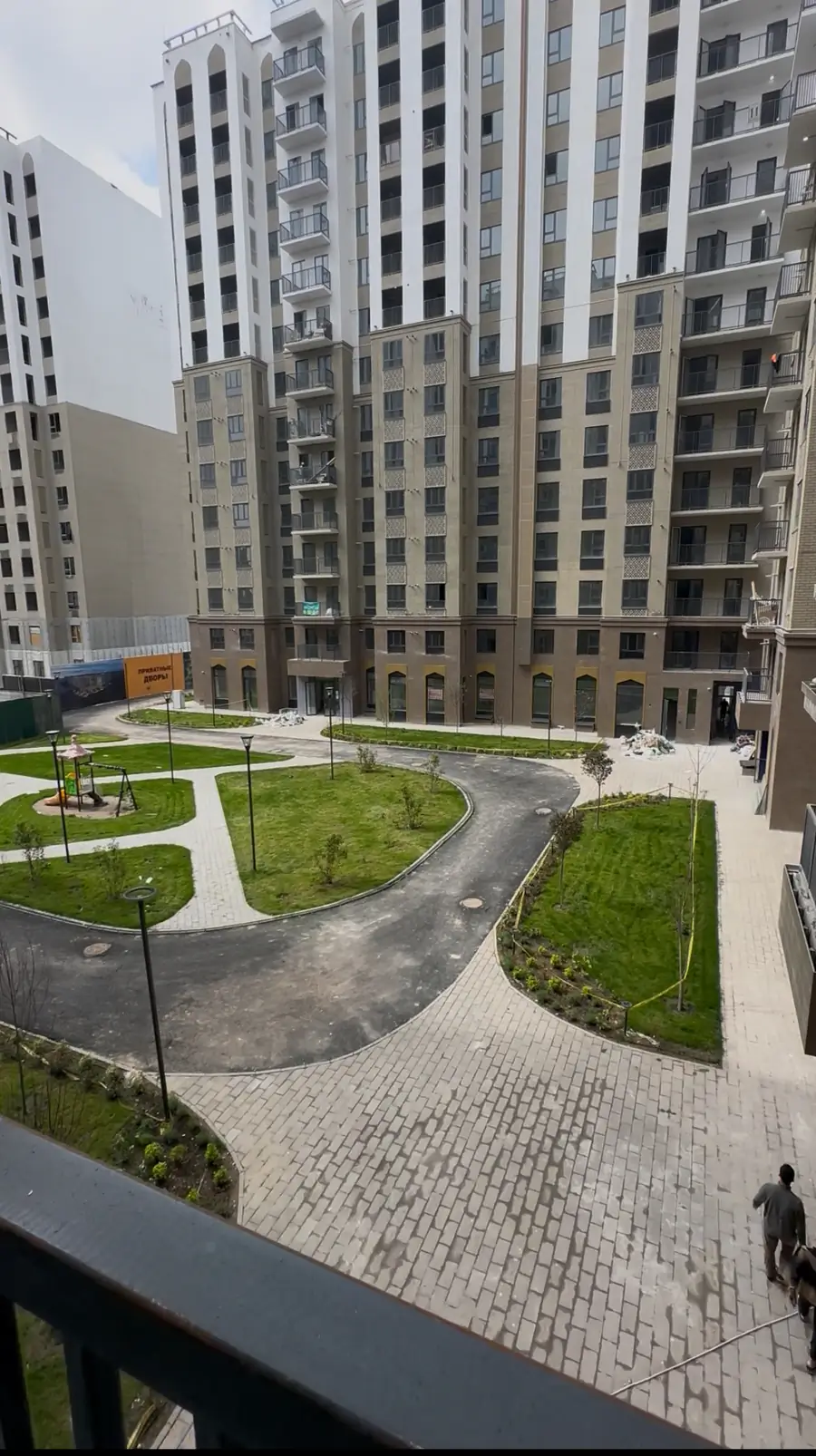 2-комнатная квартира − 40 м², 3/16 этаж