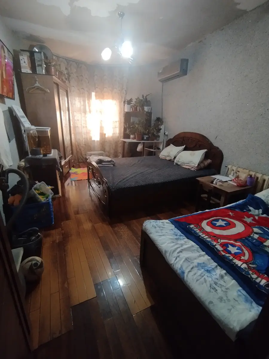 1 xonali kvartira sotiladi − 47 m²