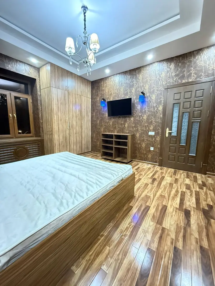 2-комнатная квартира − 48 м², 4/4 этаж