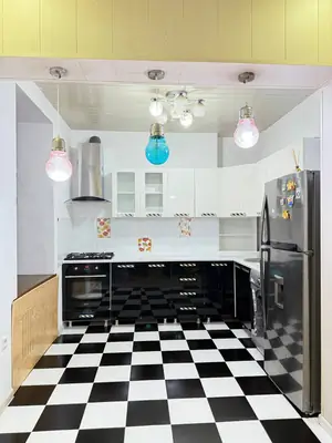 2-комнатная квартира − 48 м², 4/4 этаж