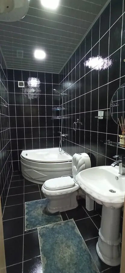 2-комнатная квартира − 48 м², 4/4 этаж