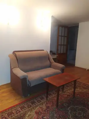 3-комнатная квартира − 56 м², 2/5 этаж