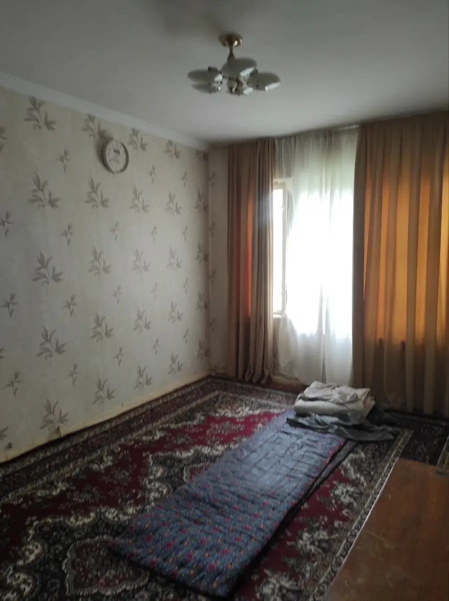1 xonali kvartira − 150 m², 4/4 qavat