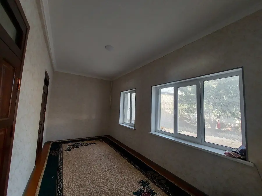 1 qavatli uy sotiladi − 300 m²