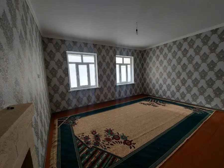 1 qavatli uy sotiladi − 300 m²