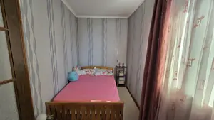 1 xonali kvartira − 42 m², 4/4 qavat