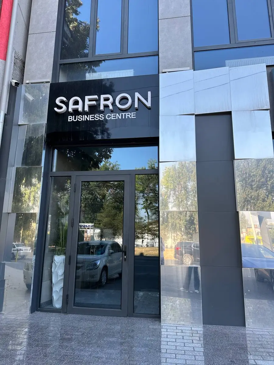 Ofis − 170 m², 2/4 qavat