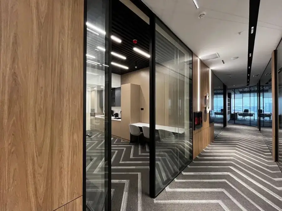 Сдается офис − 200 м²