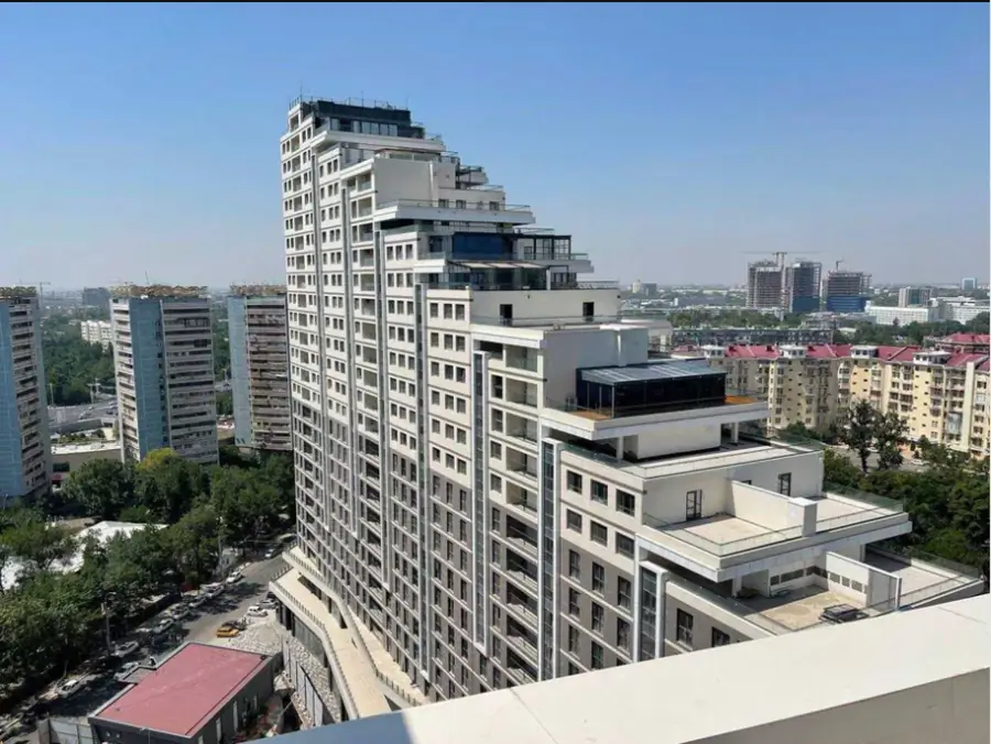 4 xonali kvartira − 131 m², 22/25 qavat
