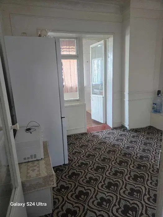 Продается 3-комнатная квартира − 78 м²