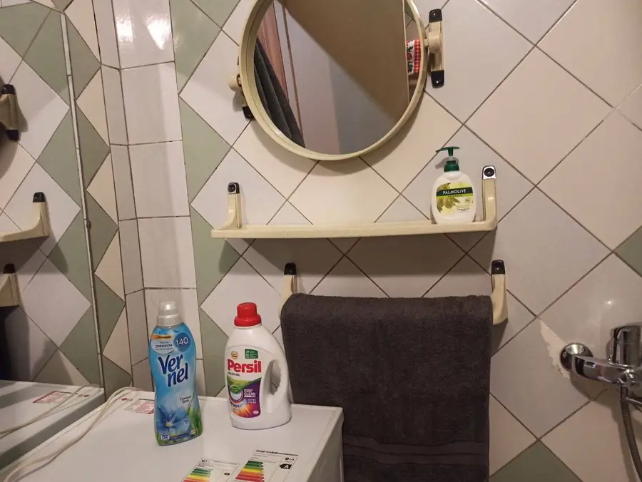 1 xonali kvartira sotiladi − 38 m²