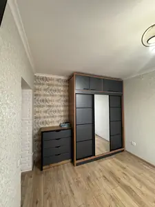 1 xonali kvartira − 30 m², 4/5 qavat