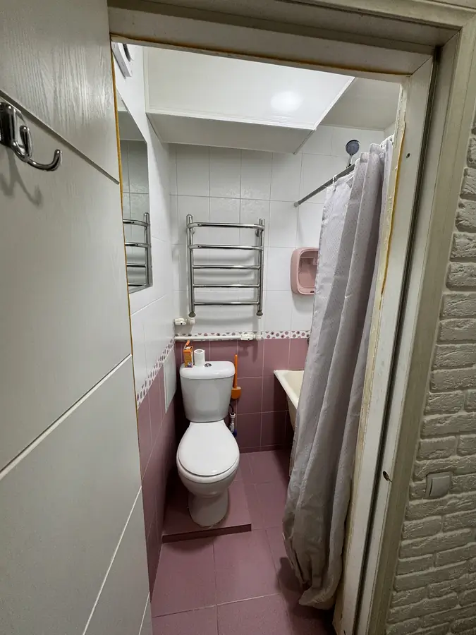 1 xonali kvartira sotiladi − 30 m²