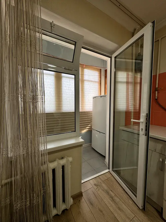 1 xonali kvartira sotiladi − 30 m²