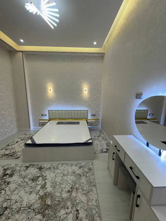 2 xonali kvartira sotiladi − 53 m²