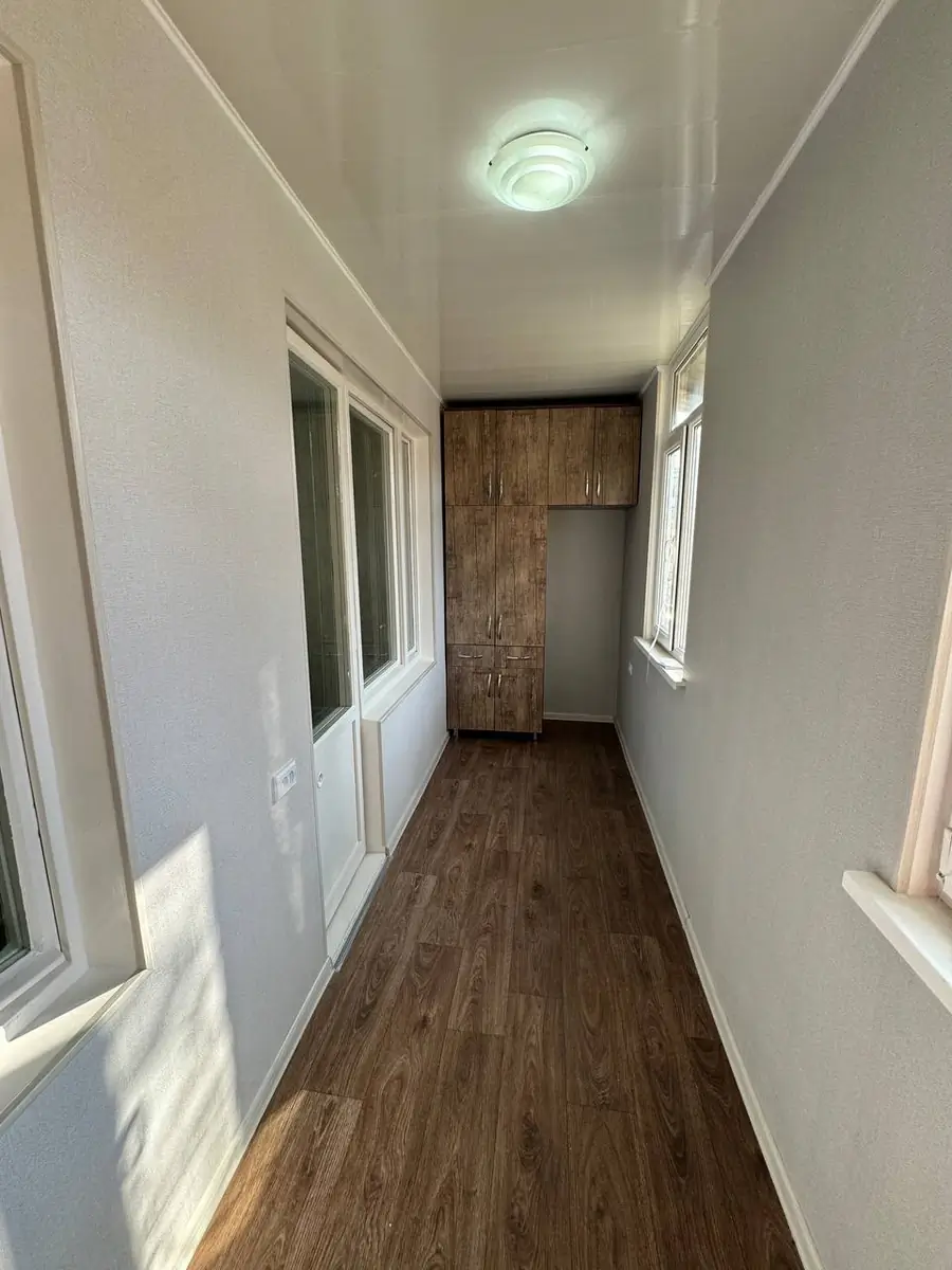 1-комнатная квартира − 38 м², 2/4 этаж
