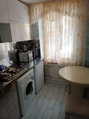 1-комнатная квартира − 38 м², 3/5 этаж