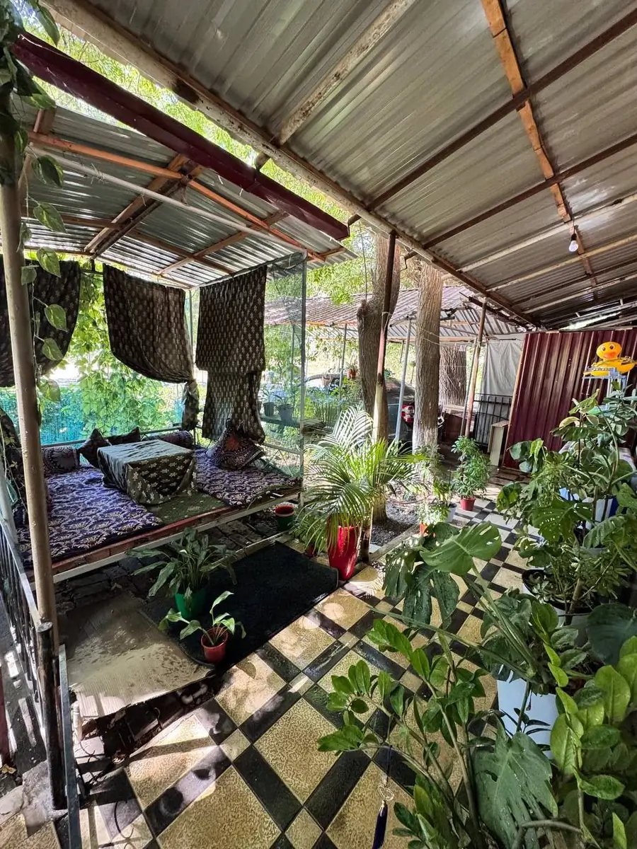 3 xonali kvartira sotiladi − 70 m²