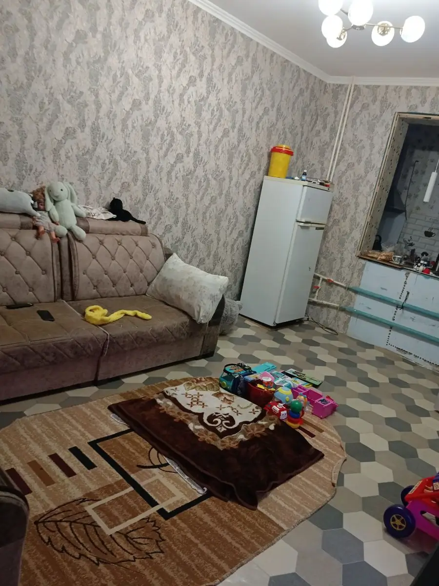 2 xonali kvartira sotiladi − 48 m²