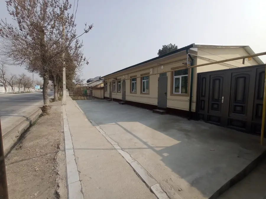 1 xonali kvartira sotiladi − 28 m²