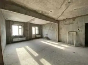 4 xonali kvartira sotiladi − 170 m²