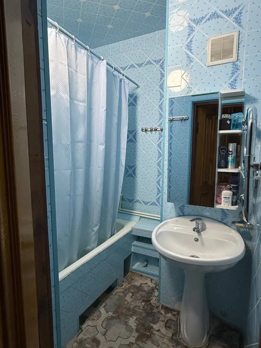 Ofis sotiladi − 115 m²