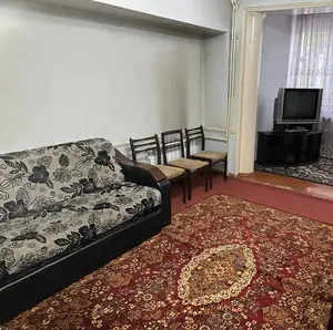 2-комнатная квартира − 60 м², 3/4 этаж