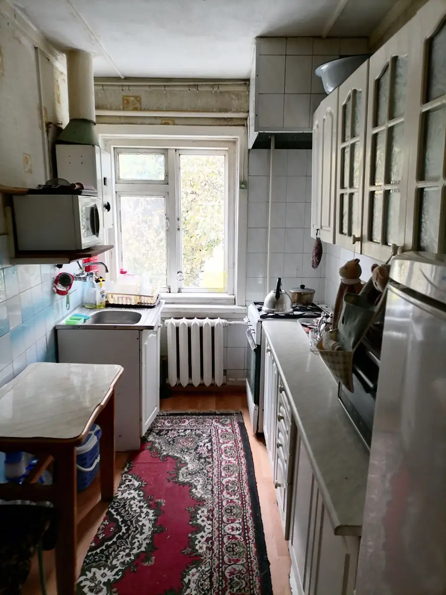 2 xonali kvartira sotiladi − 40 m²