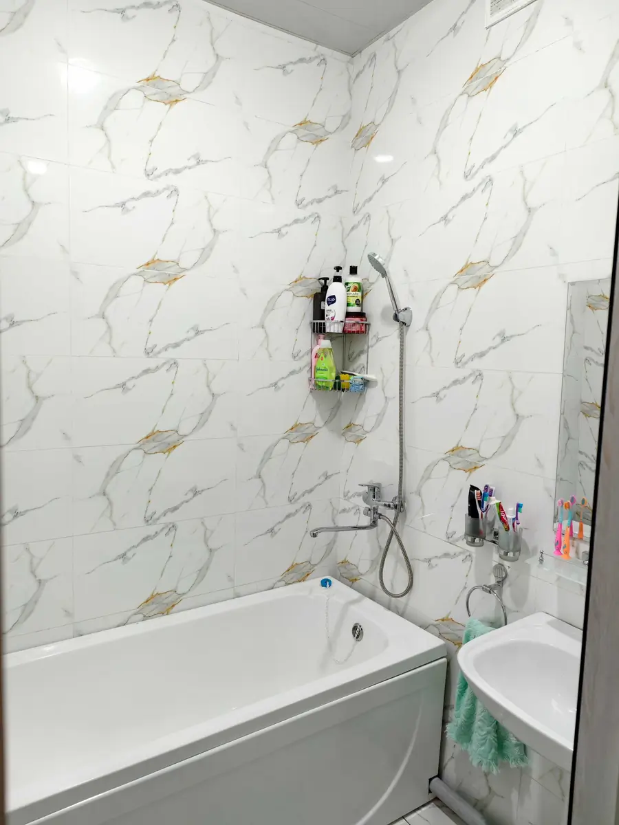 Продается 3-комнатная квартира − 92 м²