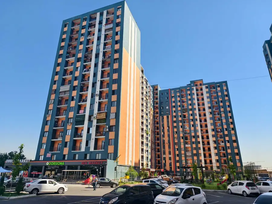 Продается 3-комнатная квартира − 92 м²
