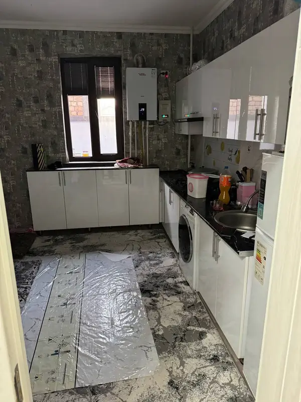 1-комнатная квартира − 30 м², 2/3 этаж