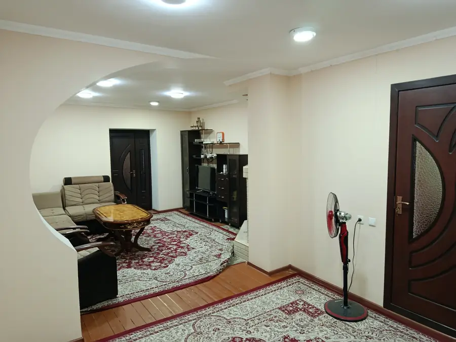 Продается 1-этажный дом − 100 м²