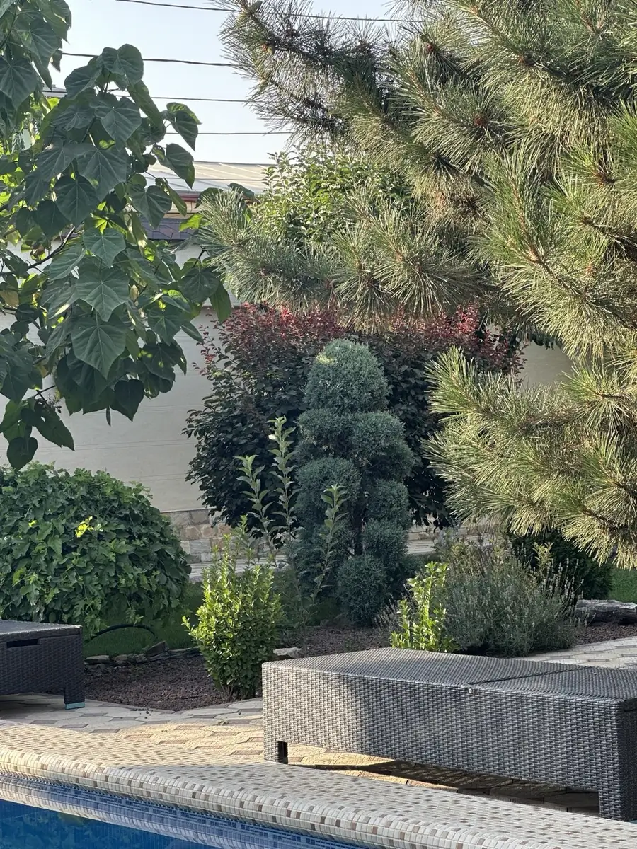 2 qavatli uy sotiladi − 500 m²