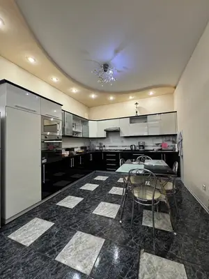 2 qavatli uy sotiladi − 500 m²