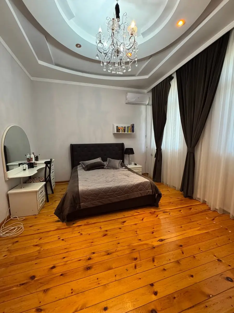 2 qavatli uy sotiladi − 500 m²