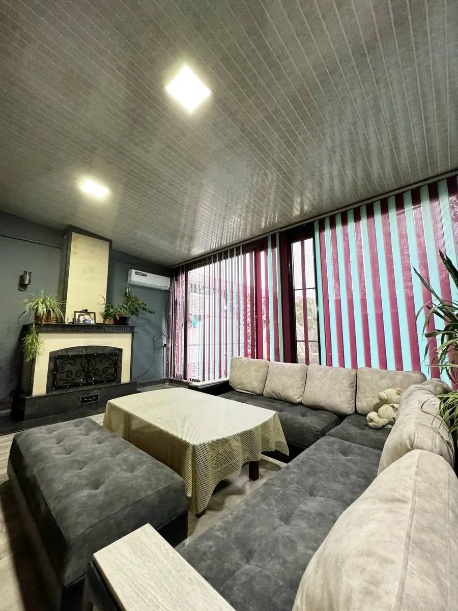 1-комнатная квартира − 35 м², 3/4 этаж