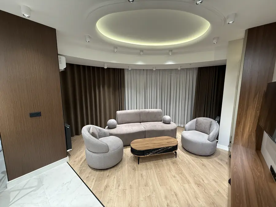 2-комнатная квартира − 53 м², 7/23 этаж