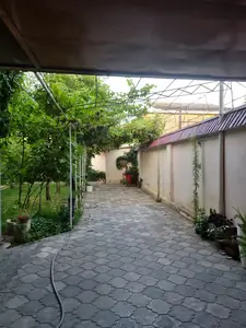 2-этажный дом − 200 м², 6.4 сот.