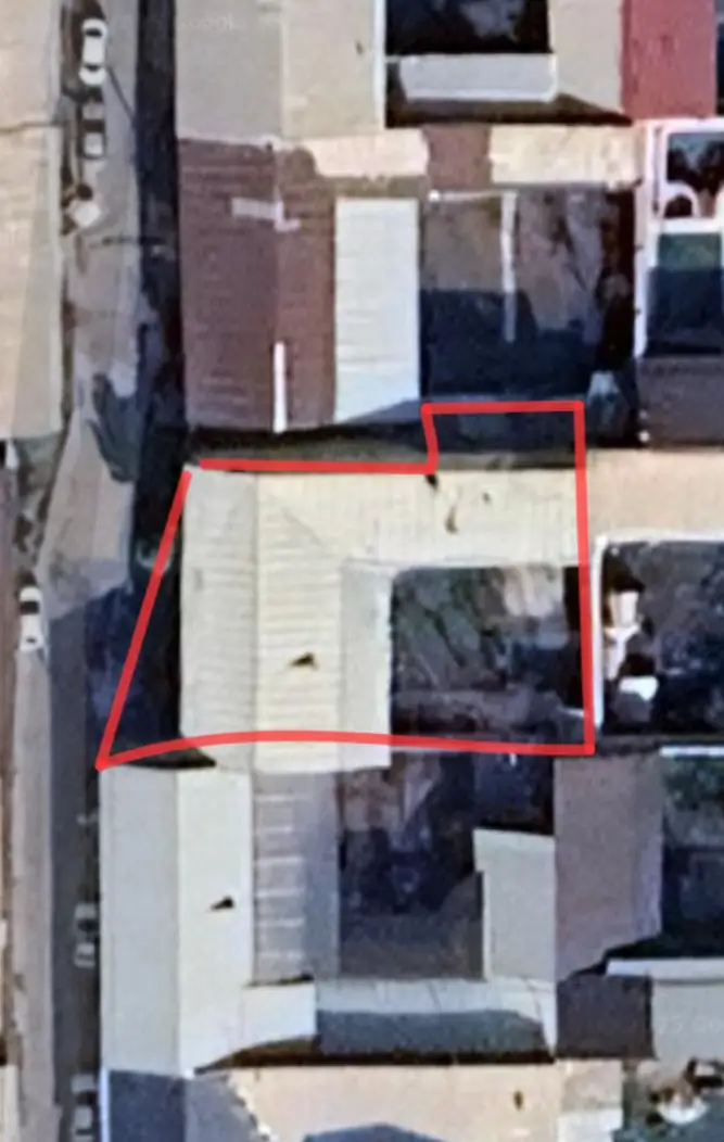 2 qavatli uy sotiladi − 200 m²