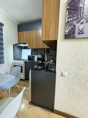 1-комнатная квартира − 41 м², 2/4 этаж