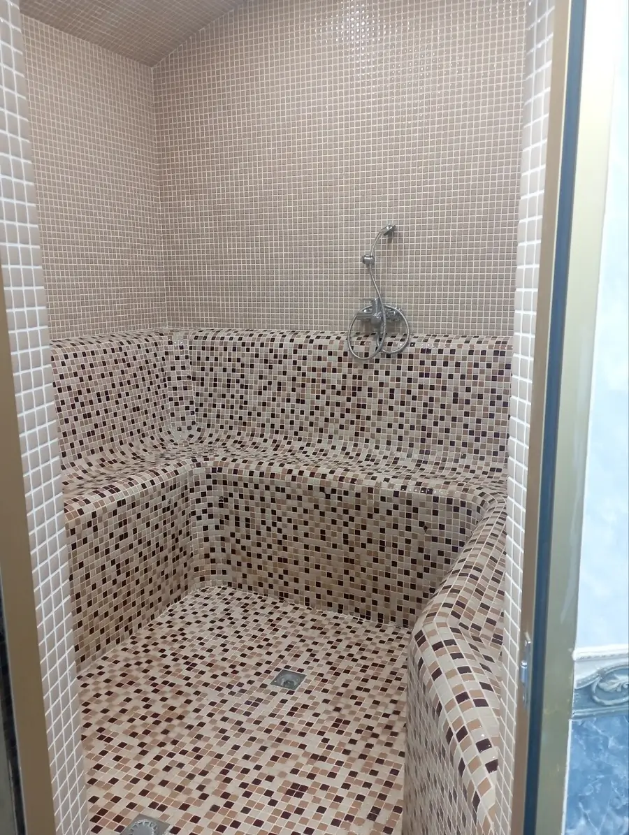 Сдается офис − 1200 м²