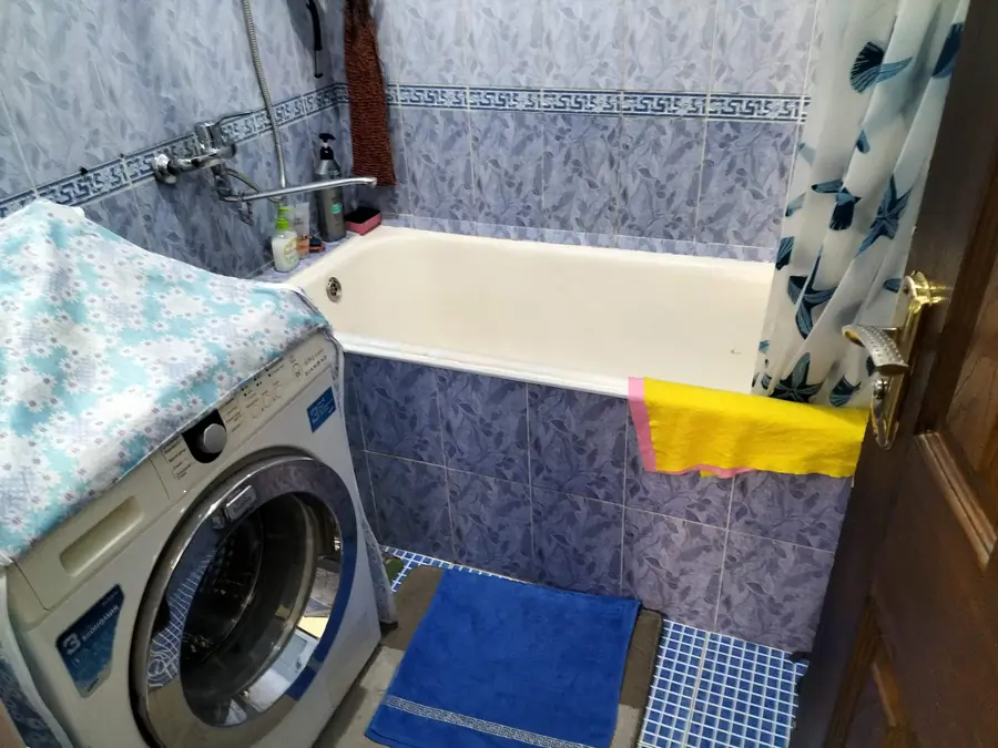 Продается 3-комнатная квартира − 67 м²